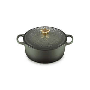 Le Creuset Signature Cast Iron Holly Round Casserole 24cm Thyme